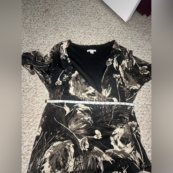 Coldwater Creek Black and Cream Asymmetrical Wrap Blouse size 1X 16W-18W - Picture 8 of 8